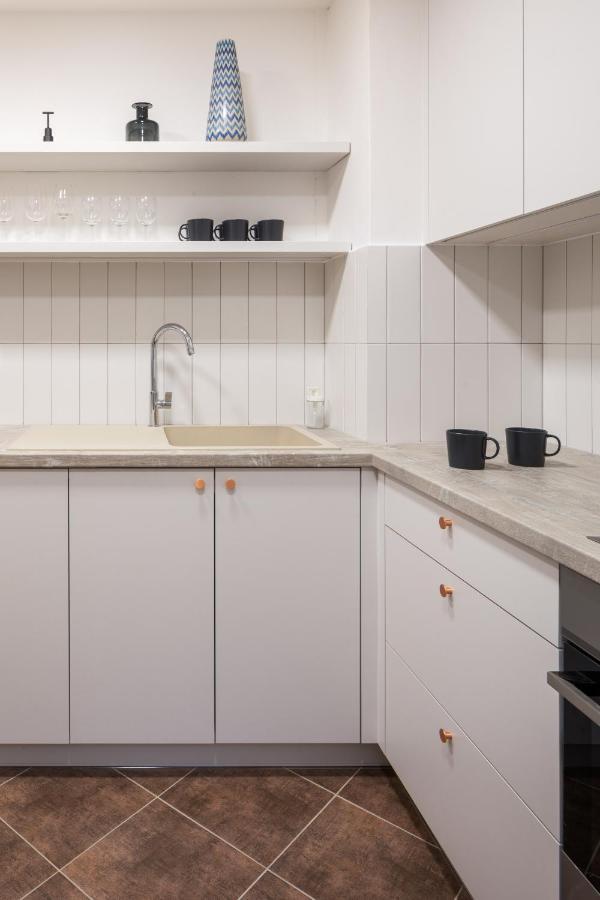 Minimalistic House In Vinohrady By Prague Days Exterior photo