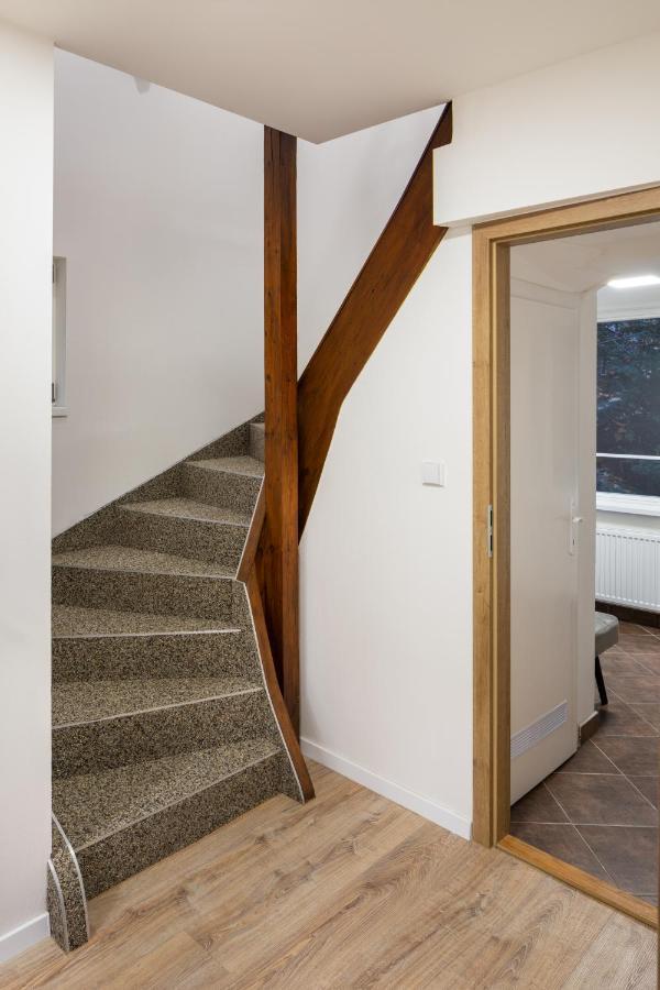 Minimalistic House In Vinohrady By Prague Days Exterior photo